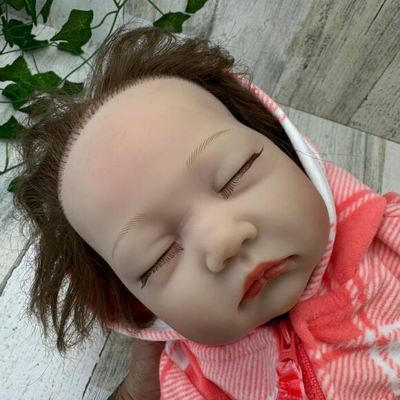 silicon sleepy baby 20” doll - Picture 6 of 10